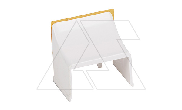 METRA - Адаптер для мини-канала 20х12мм, для монтажа ЭУИ Quteo, пластик