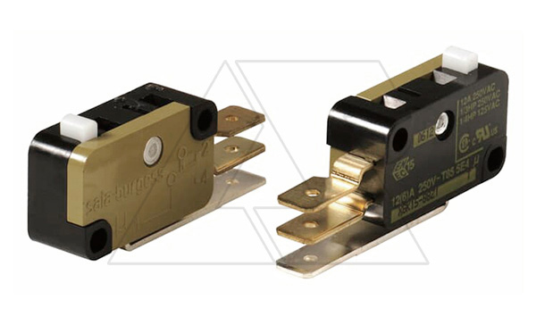 Блок-контакт перекл. AUX-RTC (1CO) готовности к включению для T7M, 5A-250VAC 0.3A-250VDC с проводами и разъемами