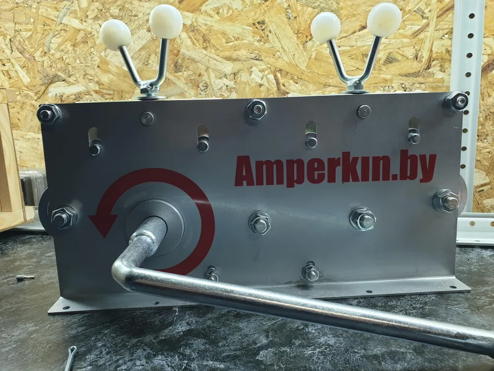 Машинка 9-ти роликовая для выравнивания проволоки и полосы 40х5, ручной привод от интернет-магазина amperkin.by