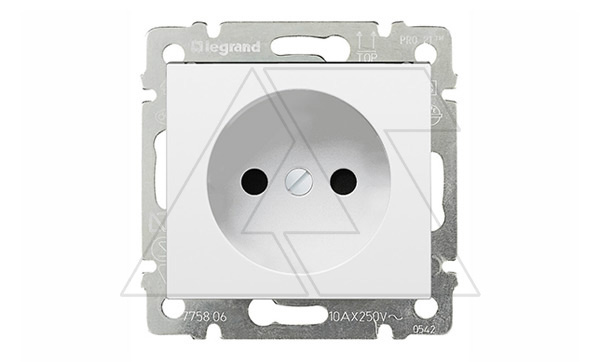 Valena - Розетка 2P 10/16A, белая (инд. упаковка)