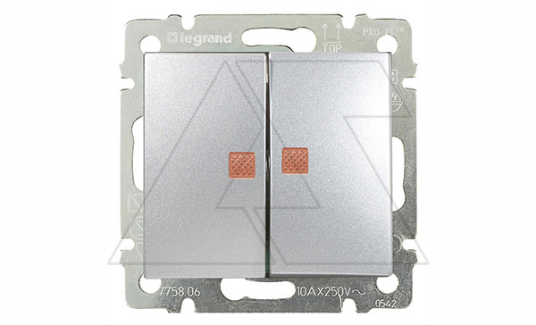 Valena - Выключатель двухклавишный с двумя индикаторами, алюминий