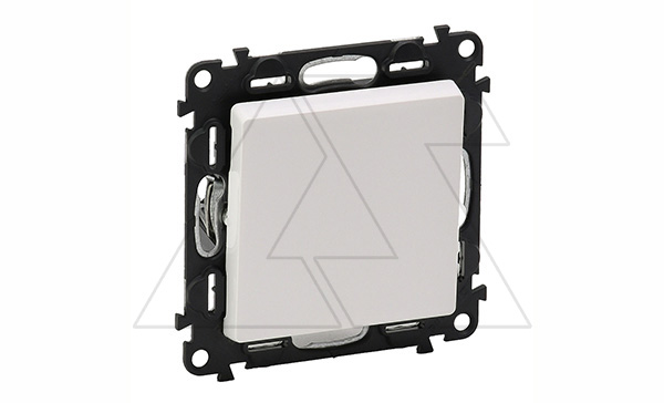 Valena Life - Переключатель промежуточный, белый (инд. упаковка)