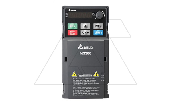 Преобразователь частоты MS300, 1ф вход / 3ф выход, 230VAC, 0.75/1.1kW, 4.8/5.0A, ЭМС С2, IP20, корп.B Преобразователь частоты MS300, 1ф вход / 3ф выход, 230VAC, 0.75/1.1kW, 4.8/5.0A, ЭМС С2, IP20, корп.B