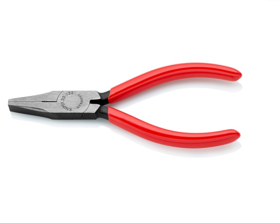 Плоскогубцы тупоносые, рифлённые губки 27 мм, L-125 мм, чёрные, облив. рукоятки (KNIPEX)