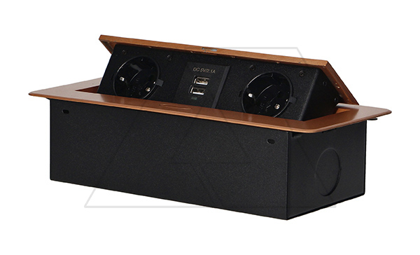 Блок розеточный встраиваемый 2хUSB 5V 2,1A + 2x2P+E со шторками, без кабеля, 3600вт, золотой