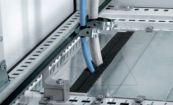 Рейка профильная С-образная 30х15мм с отверстиями для крепления кабеля, 2м