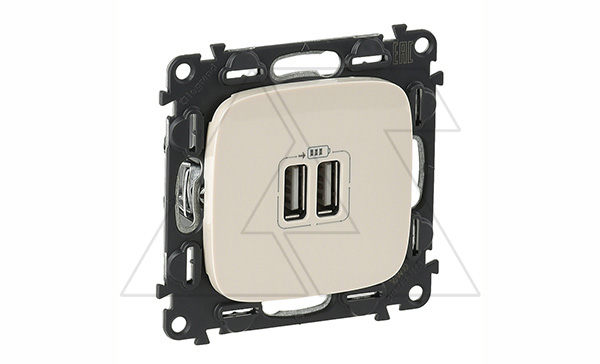 Valena Allure - Зарядное устройство с 2-мя USB Type A, 240V/5V, 1500мА, слоновая кость (инд.упак)